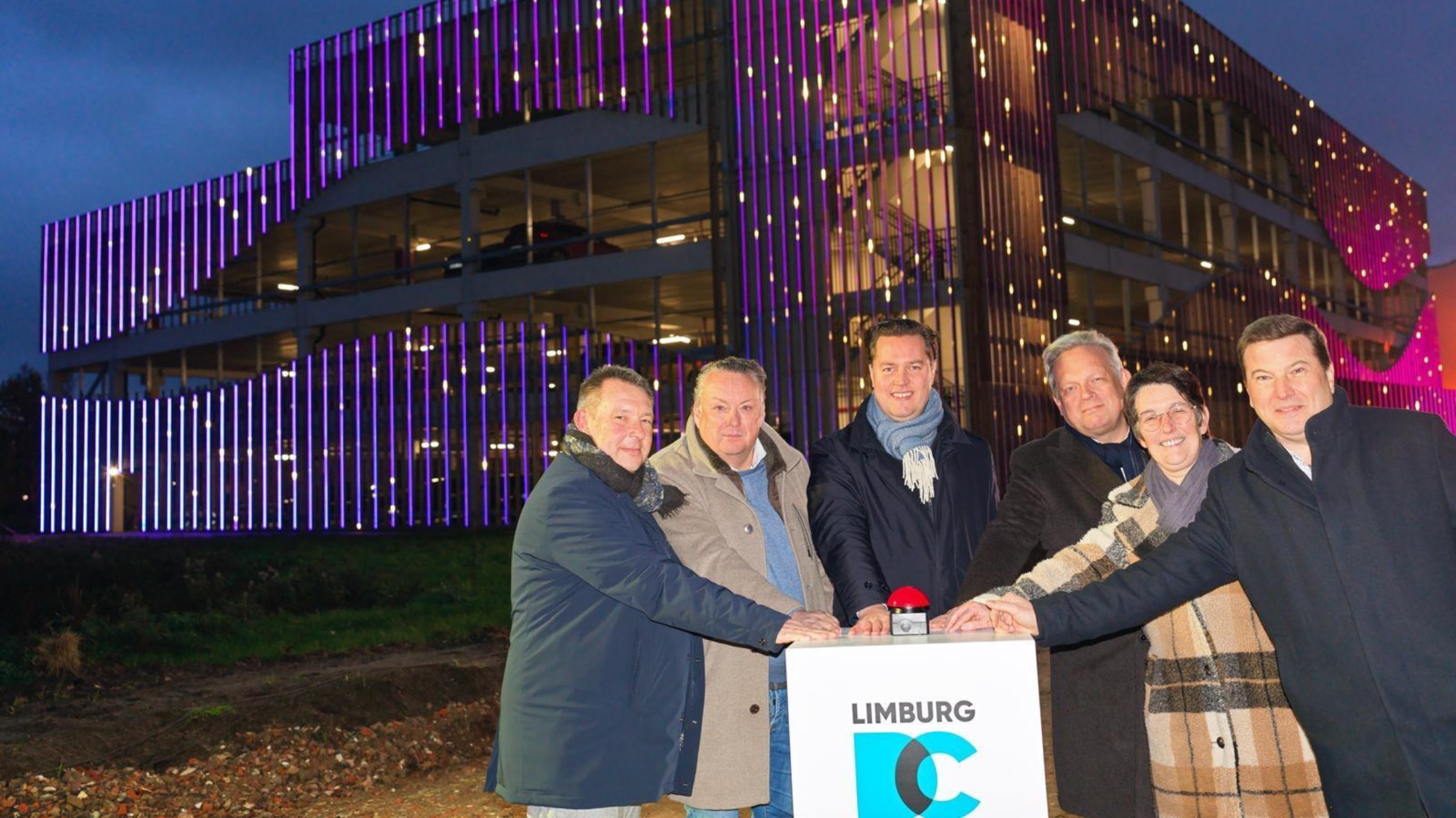 Lichtgevel parkeergebouw